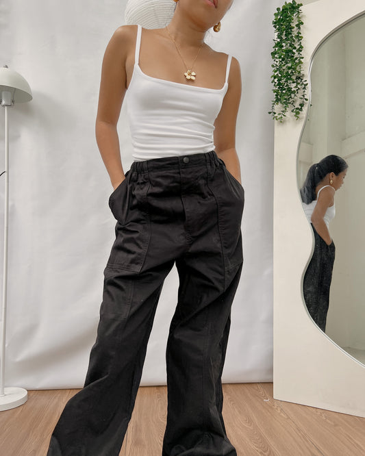 GU black high quality cargo pants E70