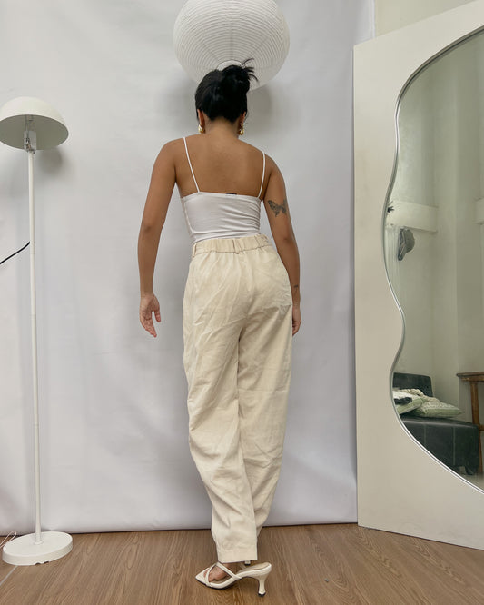 GU soft corduroy cream trousers C16