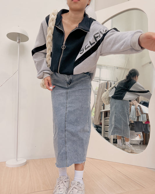 2 toned zip up pullover