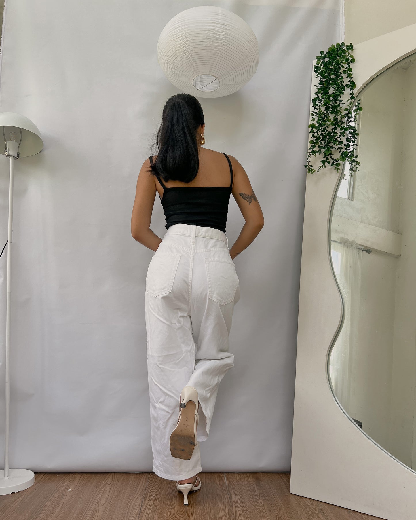 UNIQL0 white tattered denim wide leg pants F35