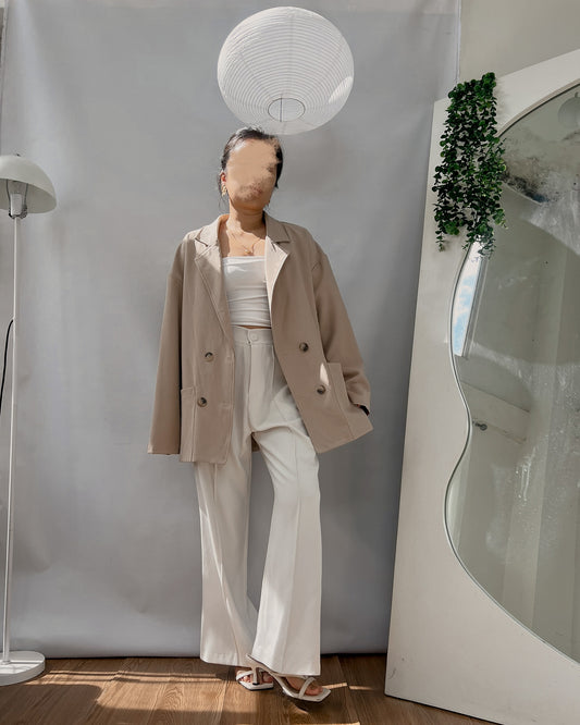 nude high quality with front pockets blazer