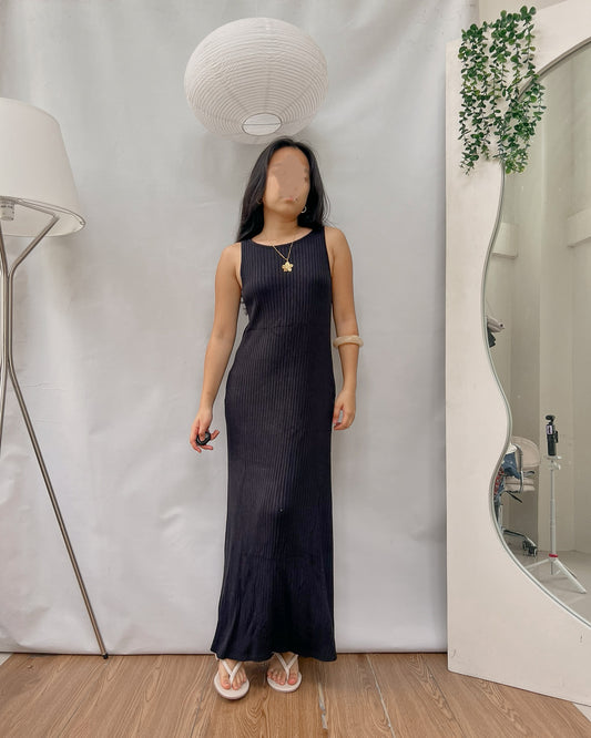 high quality black ribbed knit straight cut maxi dress Y6