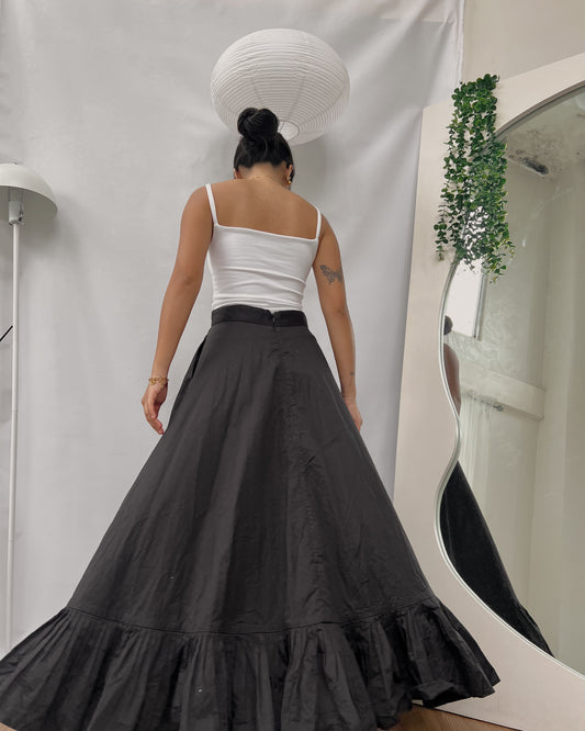 black maxi long back maxi skirt with pleated hem L11