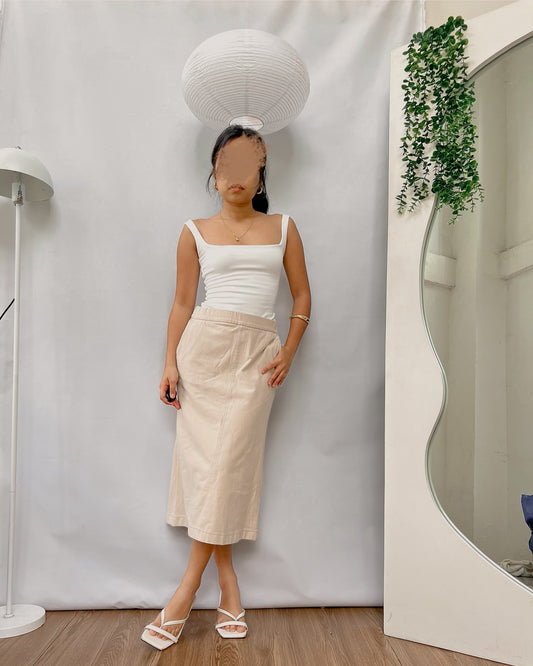 UNIQLO nude midi skirt k35