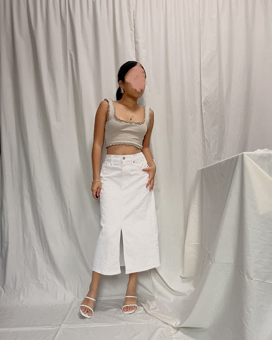most favoritee UNIQL0 denim skirt (E1)