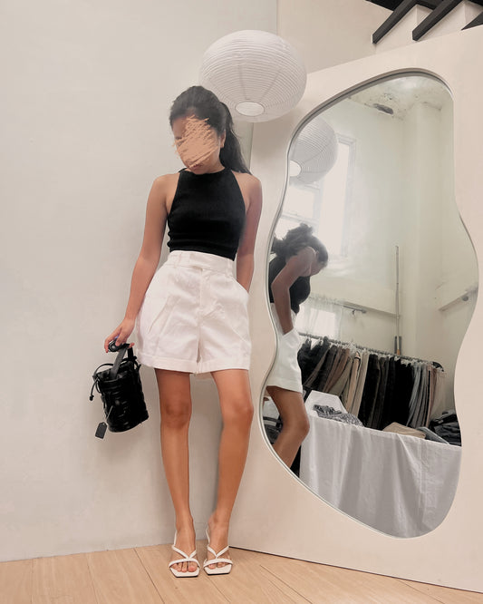 white high quality trousers shorts S5 (28-29)