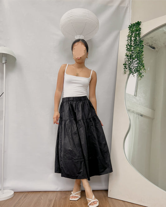 black basic  tiered maxi skirt S5