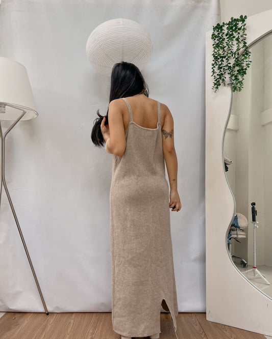 High quality brown  knit maxi dress with slit