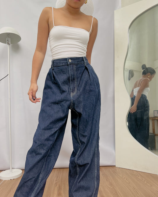 GU dark washed pleated wide leg denim pants K6