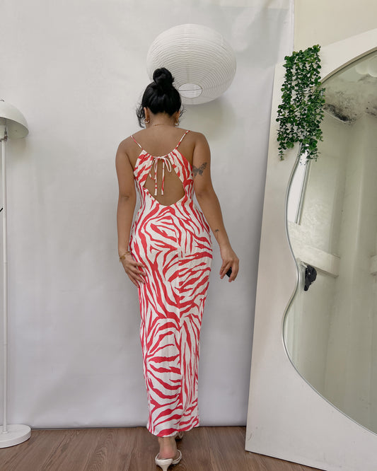 fave BERSHKA red self tie open back dress