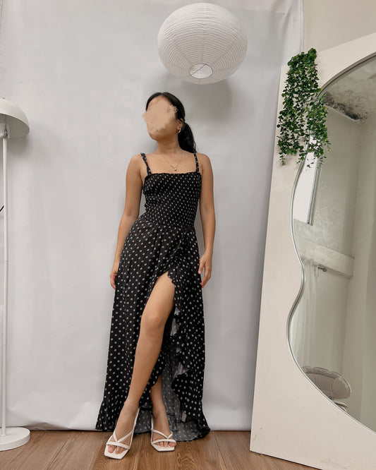 HOLLISTER Black floral print smocked maxi dress