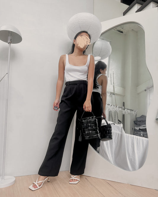 black high quality pleated trousers (24-25) B3