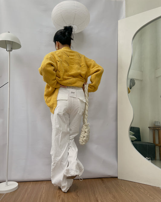 white cargo pants with waist tie C10
