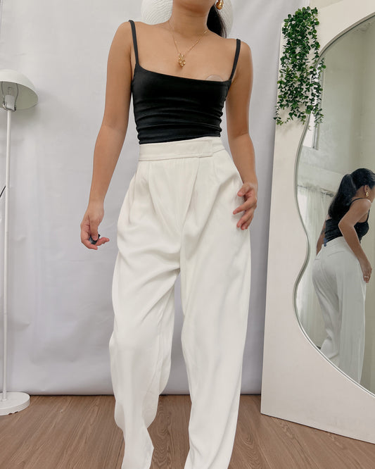 white flowy tapered trousers E8
