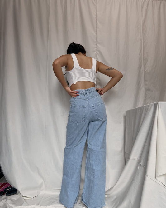 H&m most favoriteee light washed wide leg denim pants with side slit (A11)