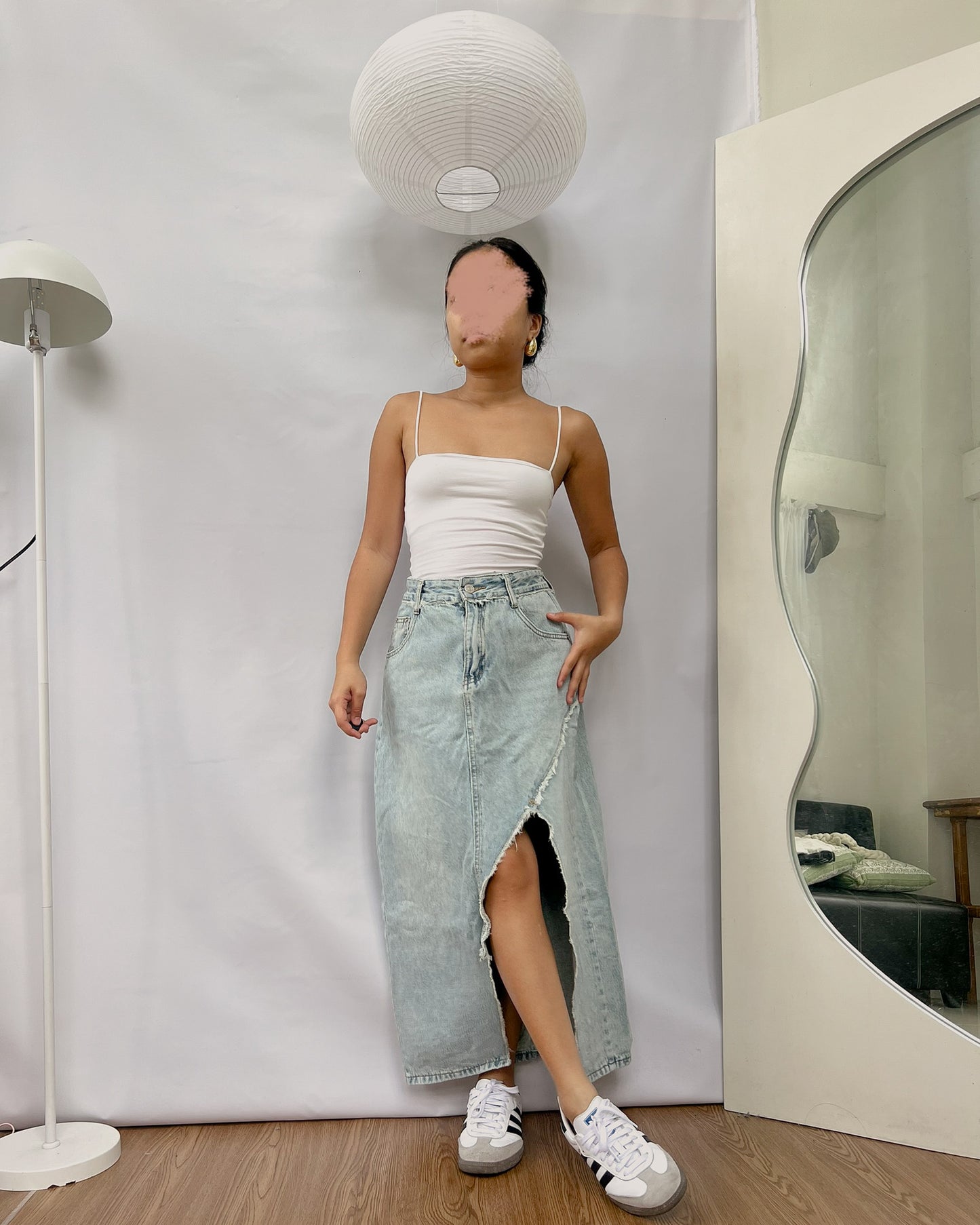 favorite light washed with side slit maxi denim skirt K11