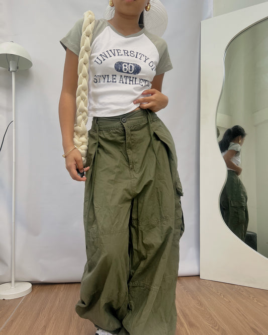 GU street style basic crop shirt