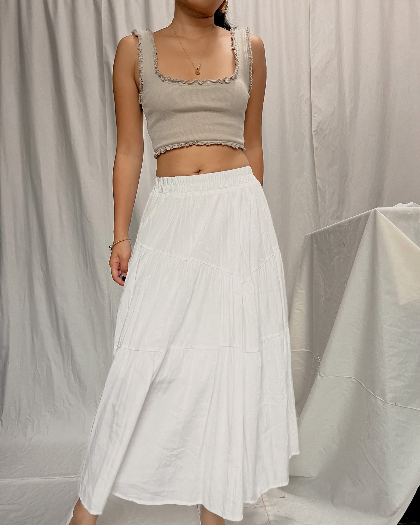 white tiered beach skirt (K1)