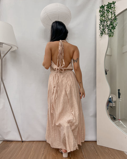 Cream halter tie back maxi dress Y36
