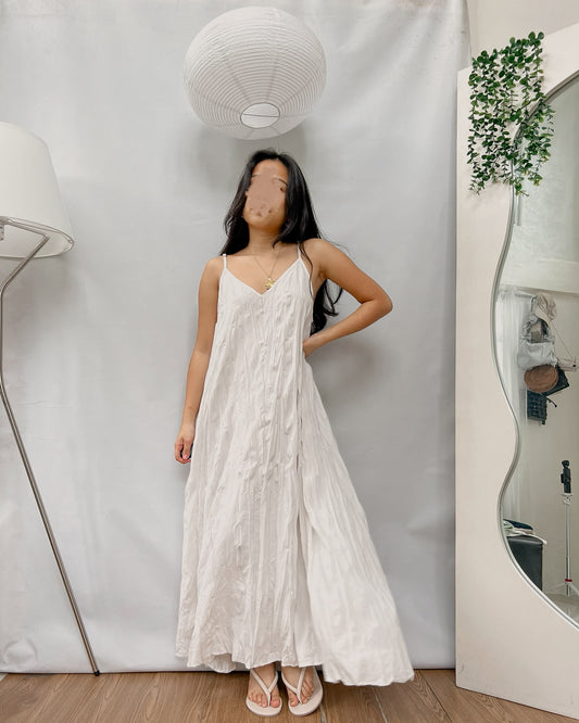 white v-neck flowy adjustable straps maxi dress Y32