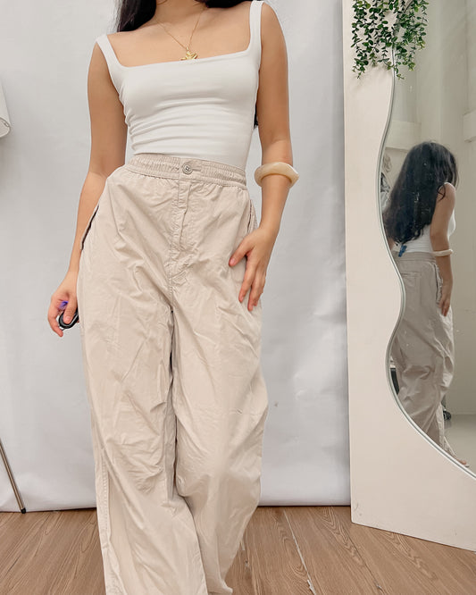 UNIQLO brown cargo pants V41