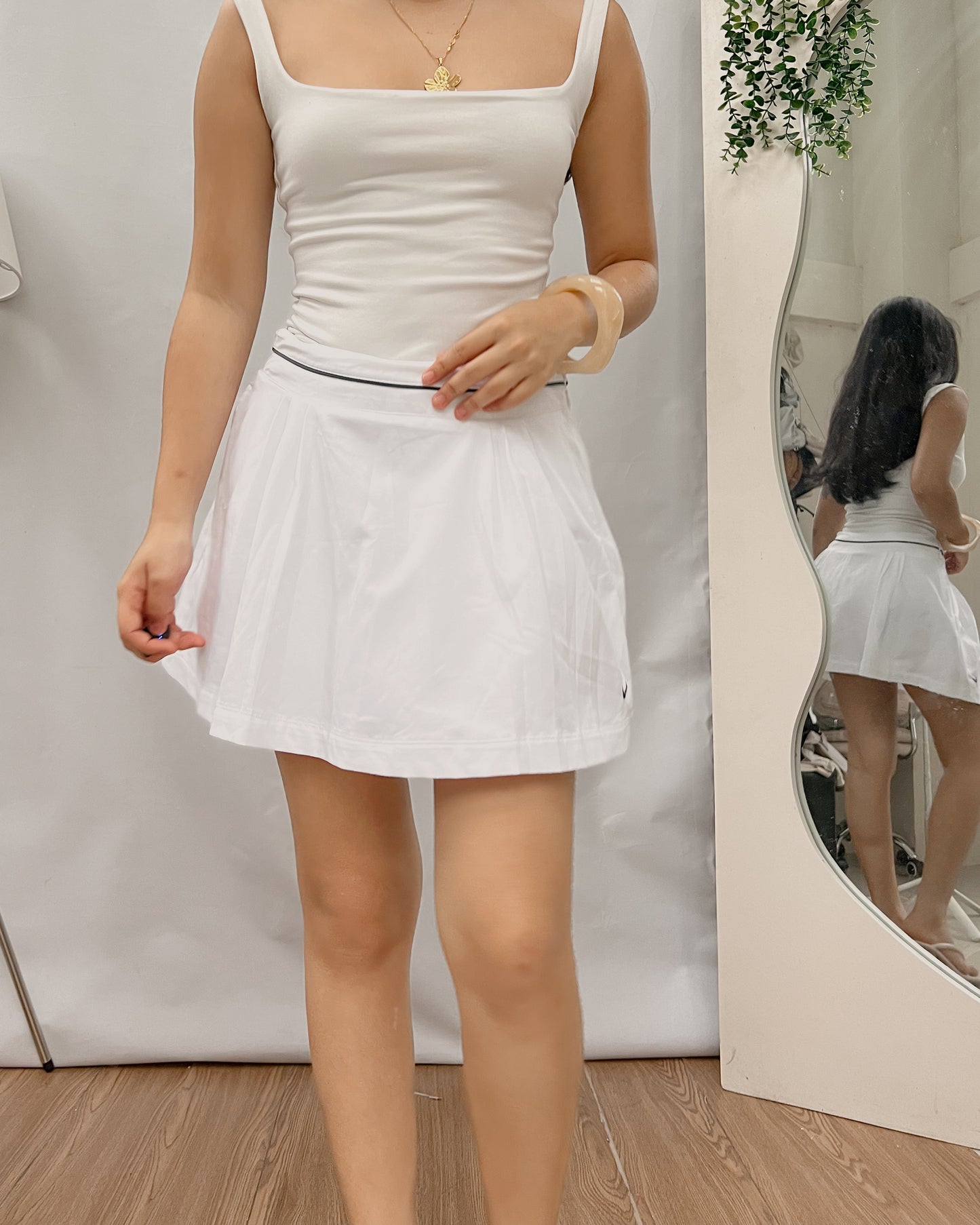 NIKE  white casual pleated skort T8