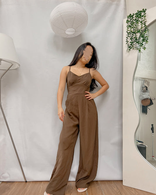 brown v-neck wide-leg jumpsuit Y26