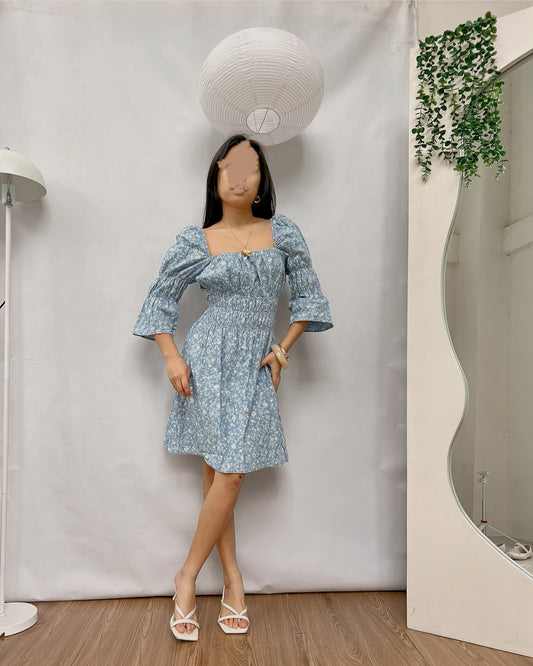 TOPSHOP blue floral long sleeve ruffled dress