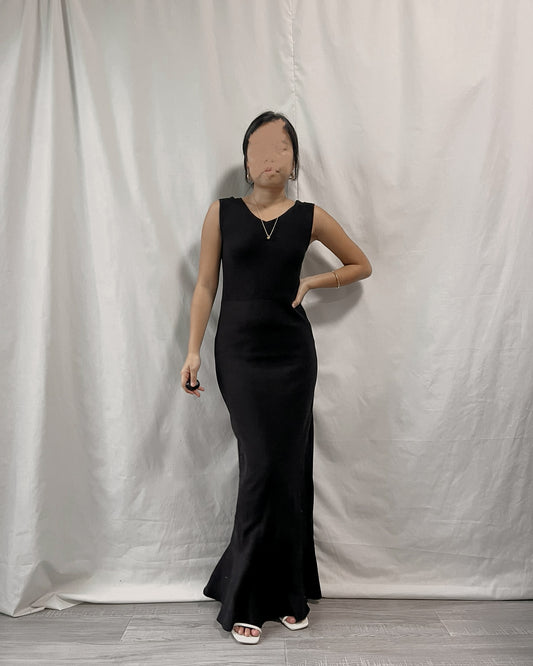 knitted black v-neck bodycon long dress