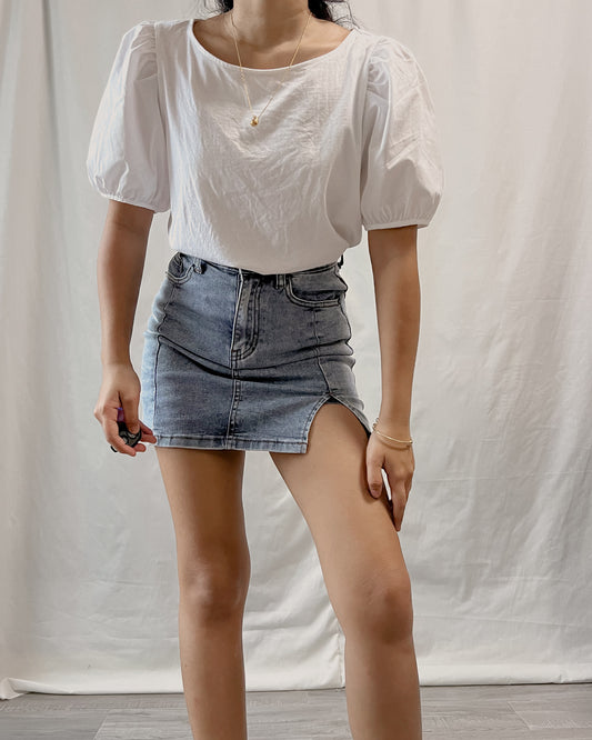 UNIQLO white casual puff sleeve top