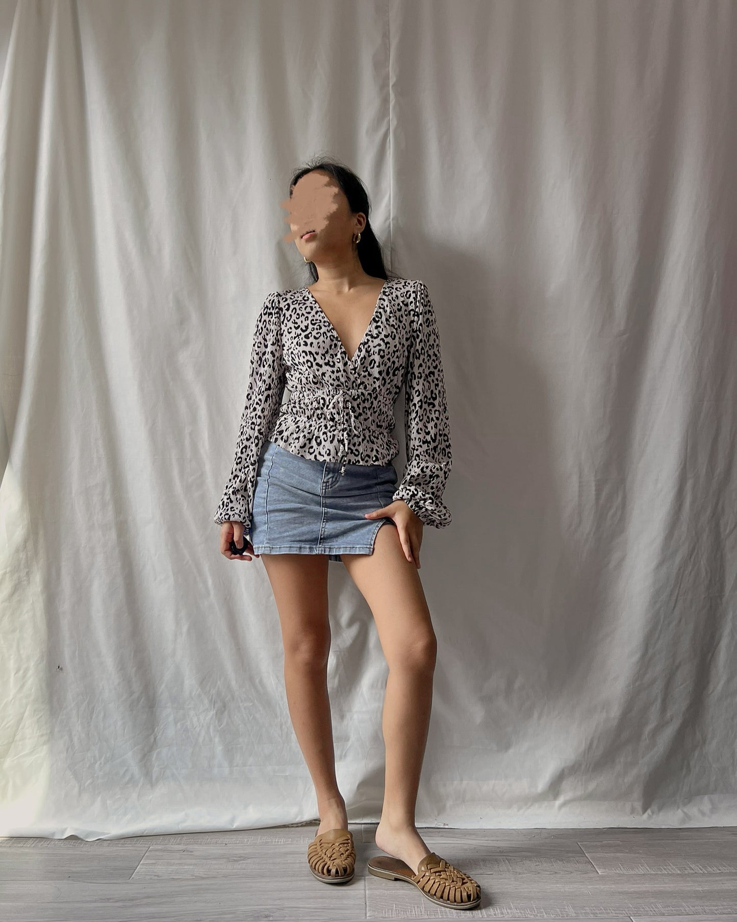 ZARA leopard print v-neck long sleeve with front tie
