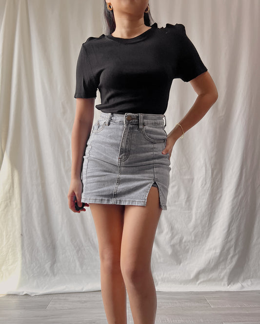 UNIQLO black basic knitted crewneck top