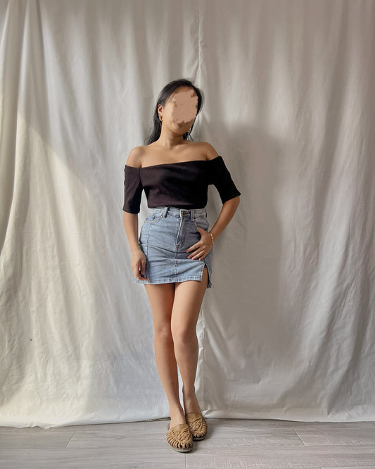 H&M black three quarter off shoulder top