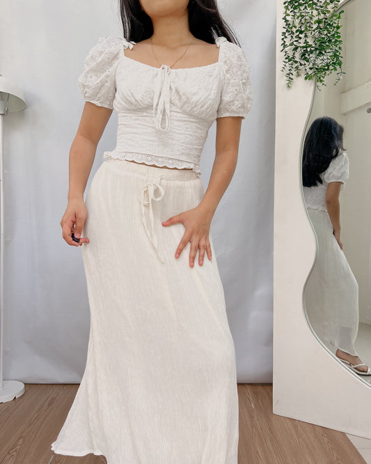 white textured tie front puffed sleeve top