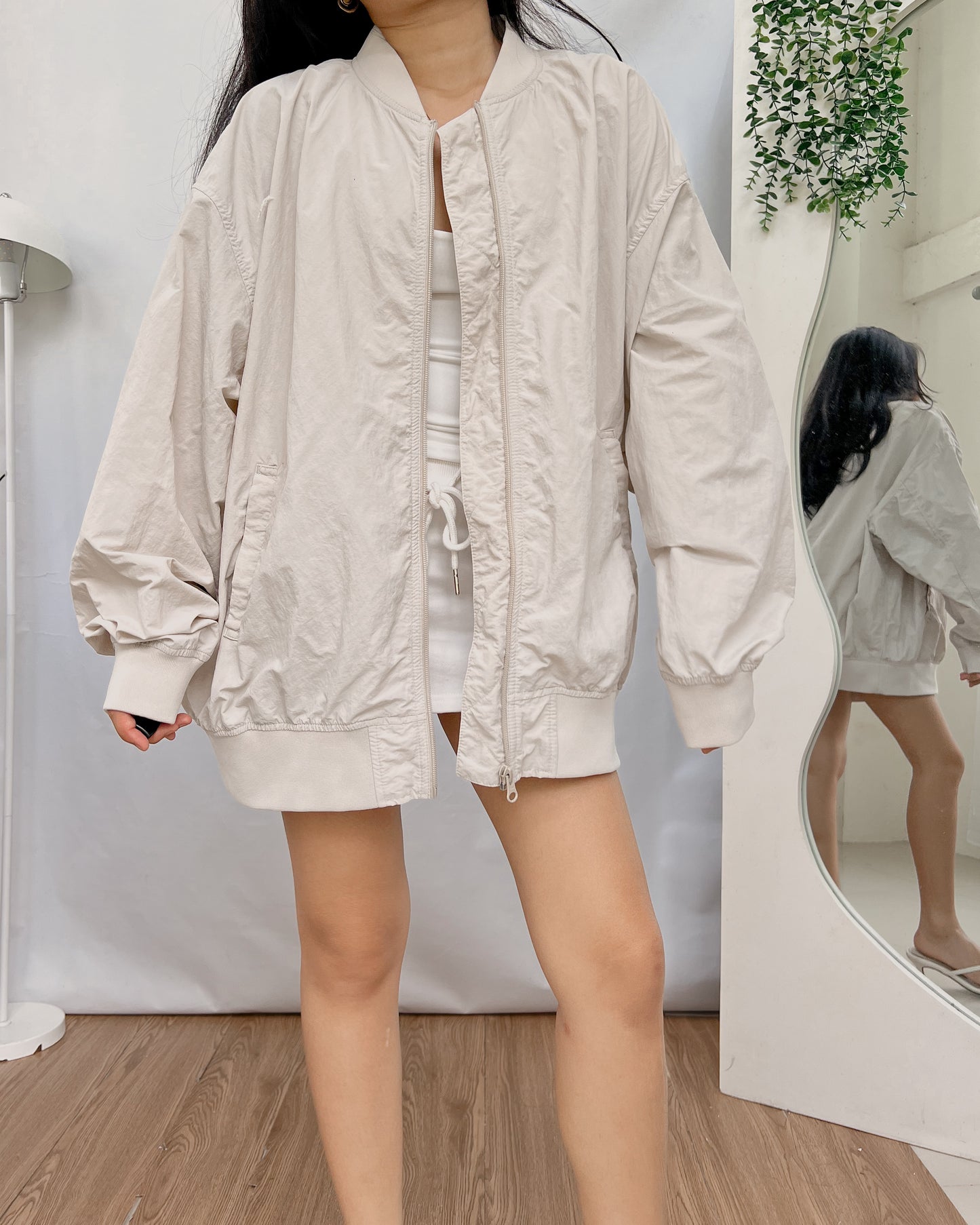 UNIQLO nylon nude zip up bomber jacket