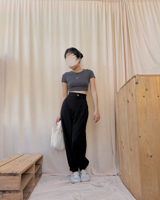 Black flowy jogger style trousers  X8 (30-34)