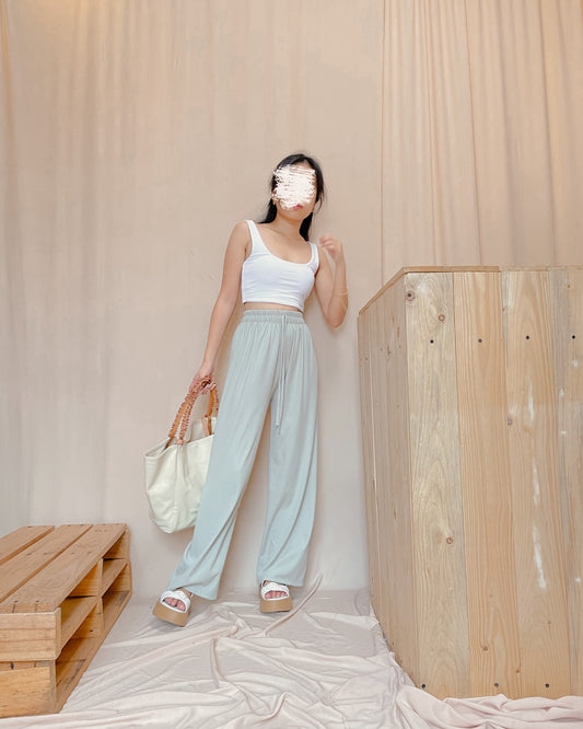 Sage green ribbed knit lounge pants (c59)