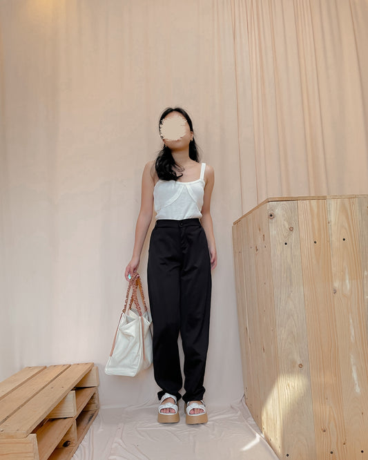 Black straight cut trousers (D6)