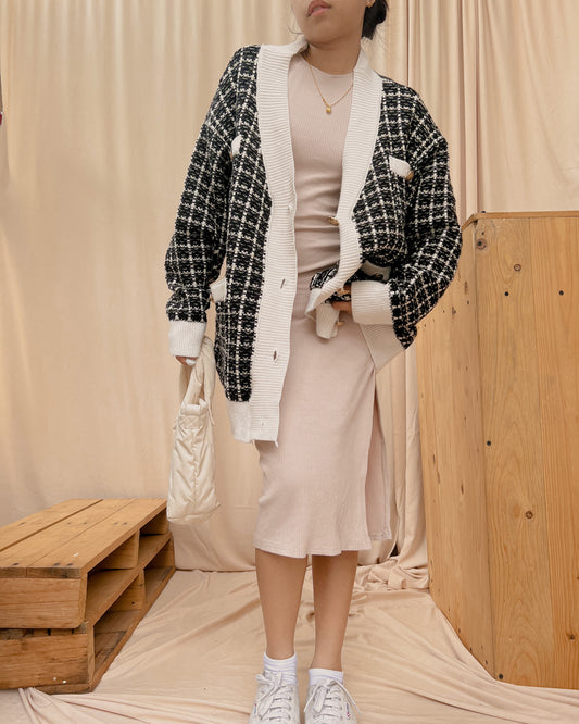 91. black and white knitted cardigan