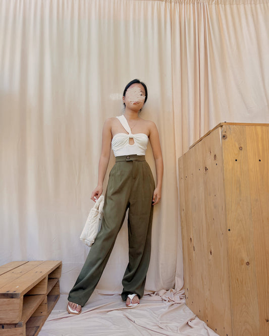 Army green straight cut trousers K84 (28-29)