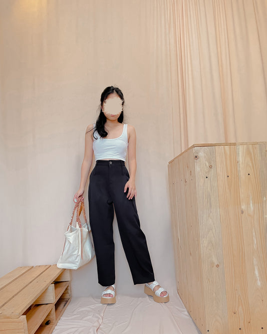 Black ankle length trousers with big belt hoops (d19)