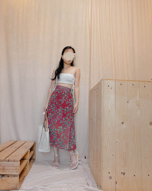 62. red flowy midi skirt with floral print design A34