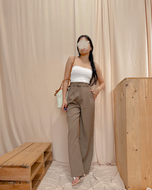 BRANDNEW dark brown wide leg trousers A10