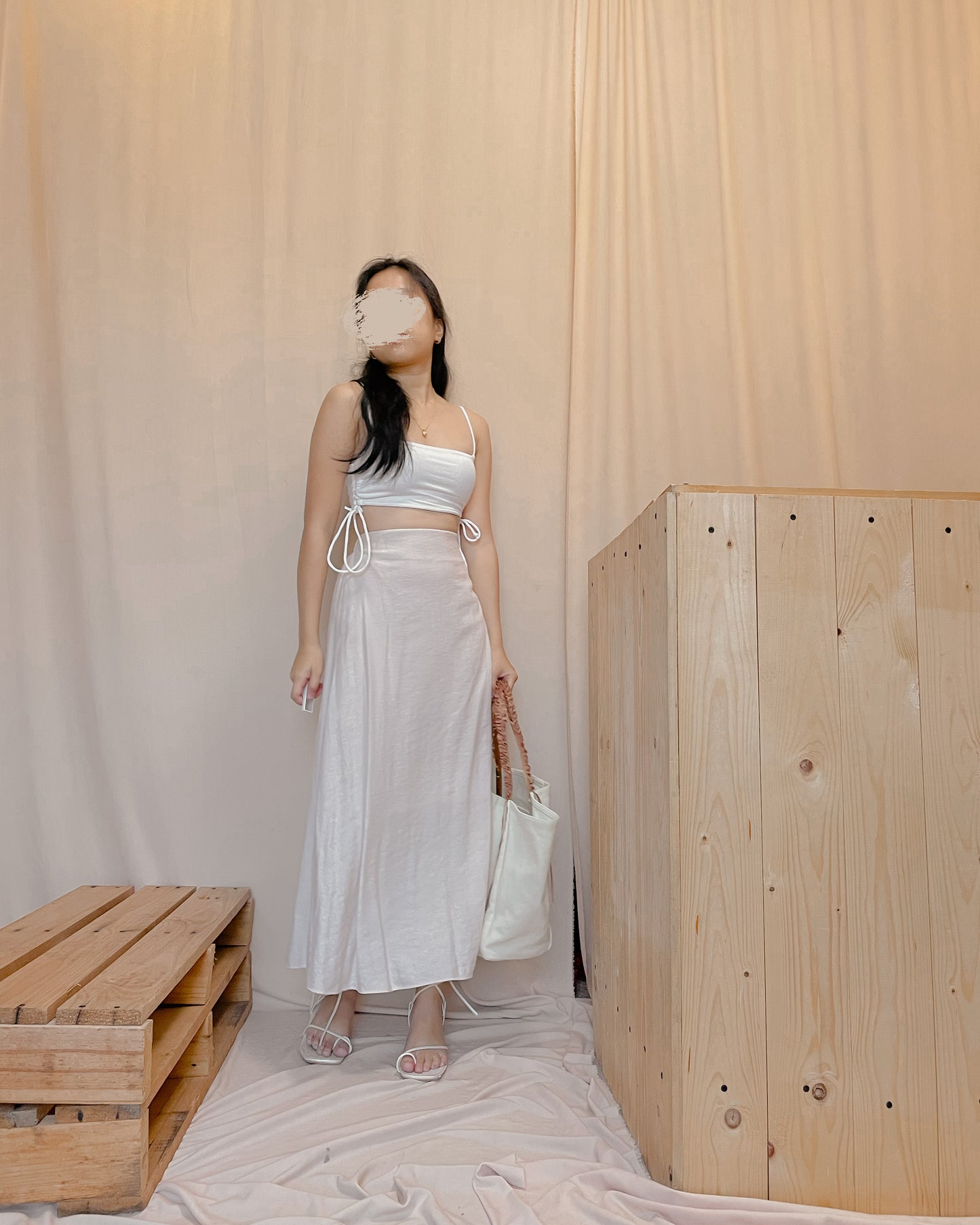 36. cream linen maxi skirt A20