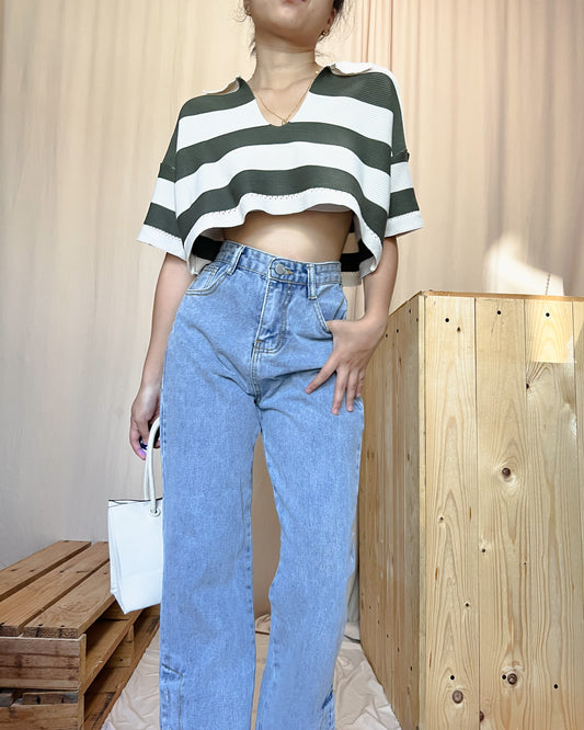 Light washed denim ankle length pants m17