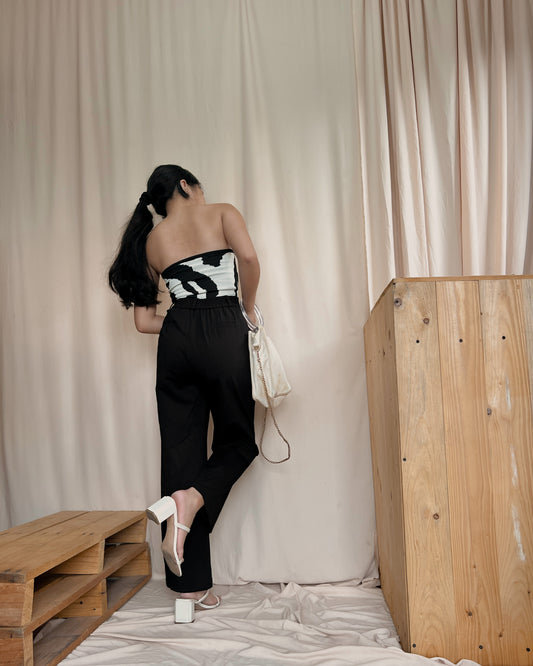 black high quality ankle length trousers B7