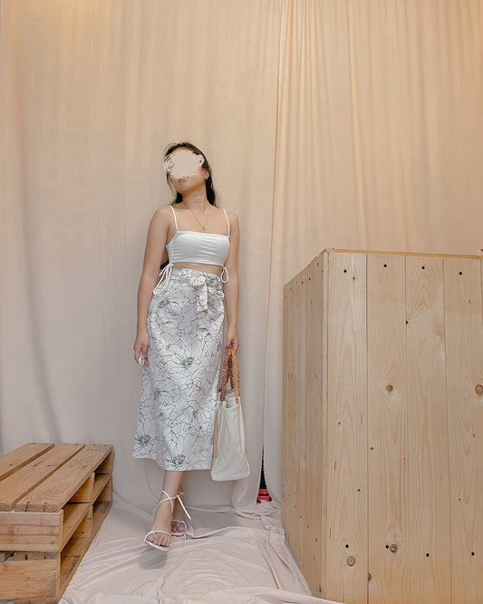 56. white midi skirt with floral sketch print A3