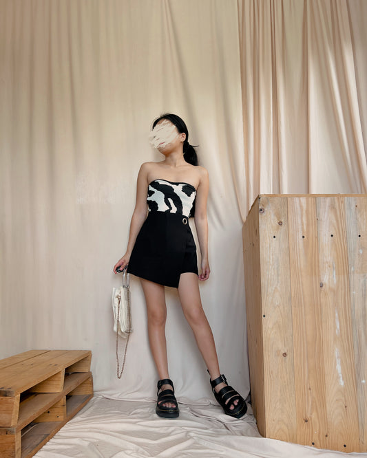 black flowy skort J5