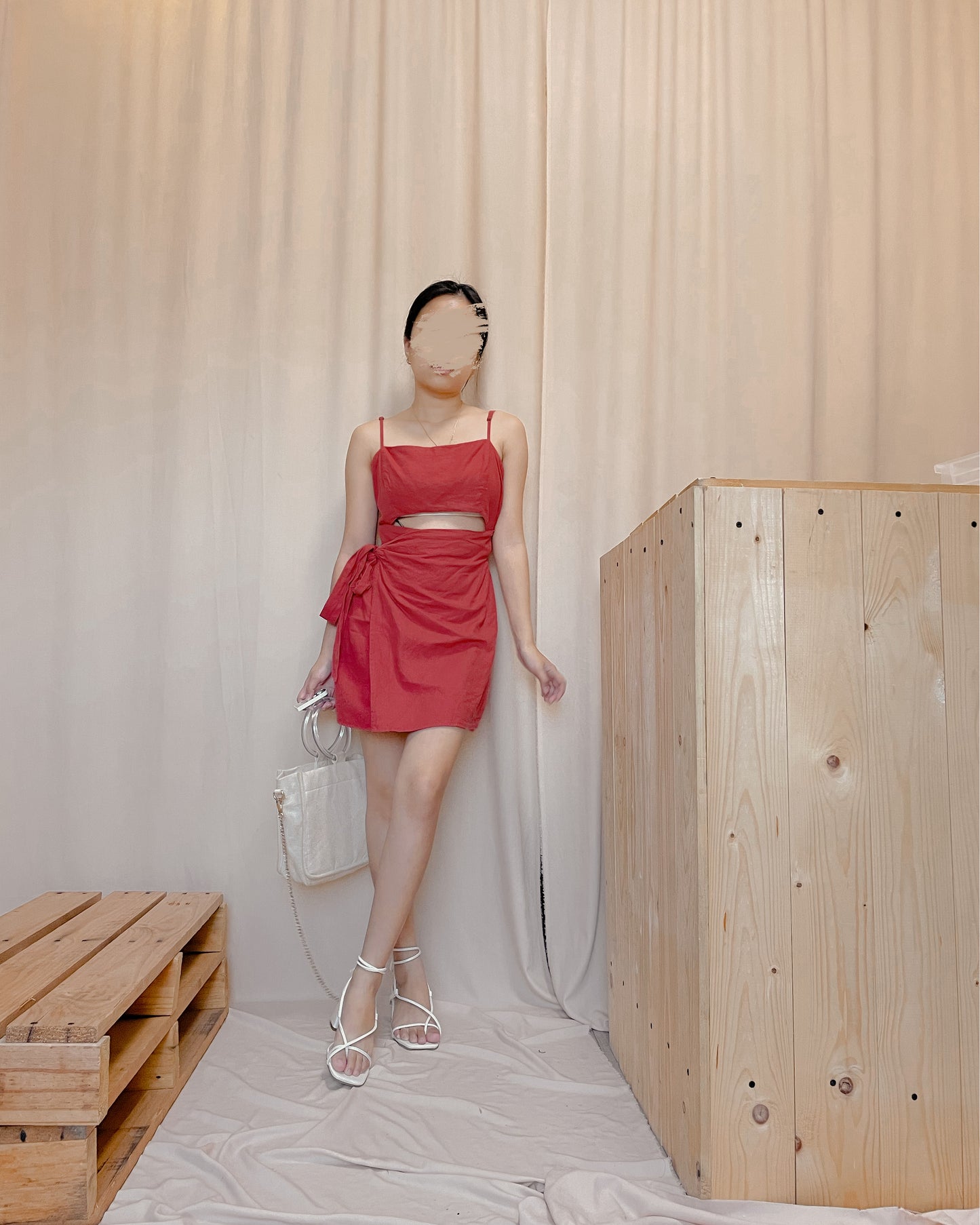 F21 linen red wrap around dress